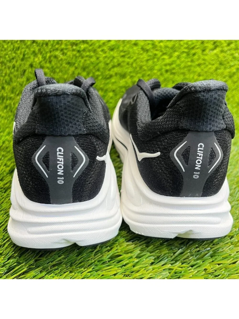 Hoka One One Clifton 10 Womens Size 9 Black White Running Walking Shoes Sneakers